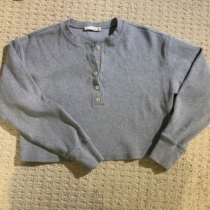 Grey cropped longsleeve